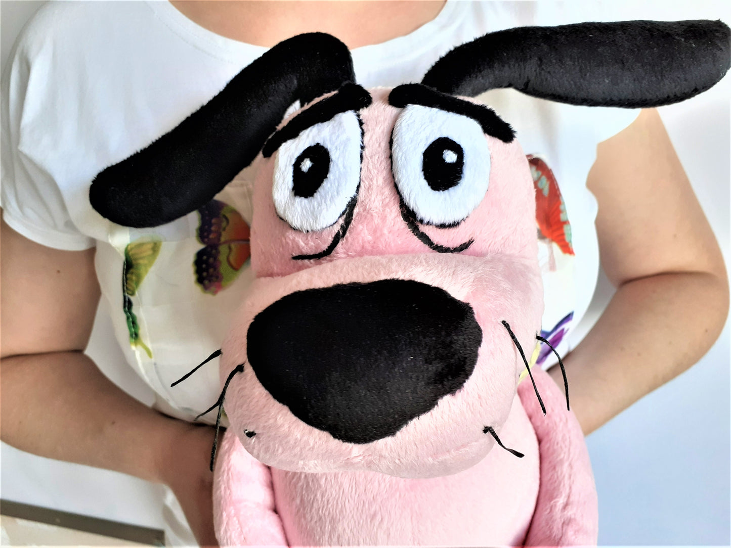 Stuffed pink Courage dog and Shirley Chihuahua plush