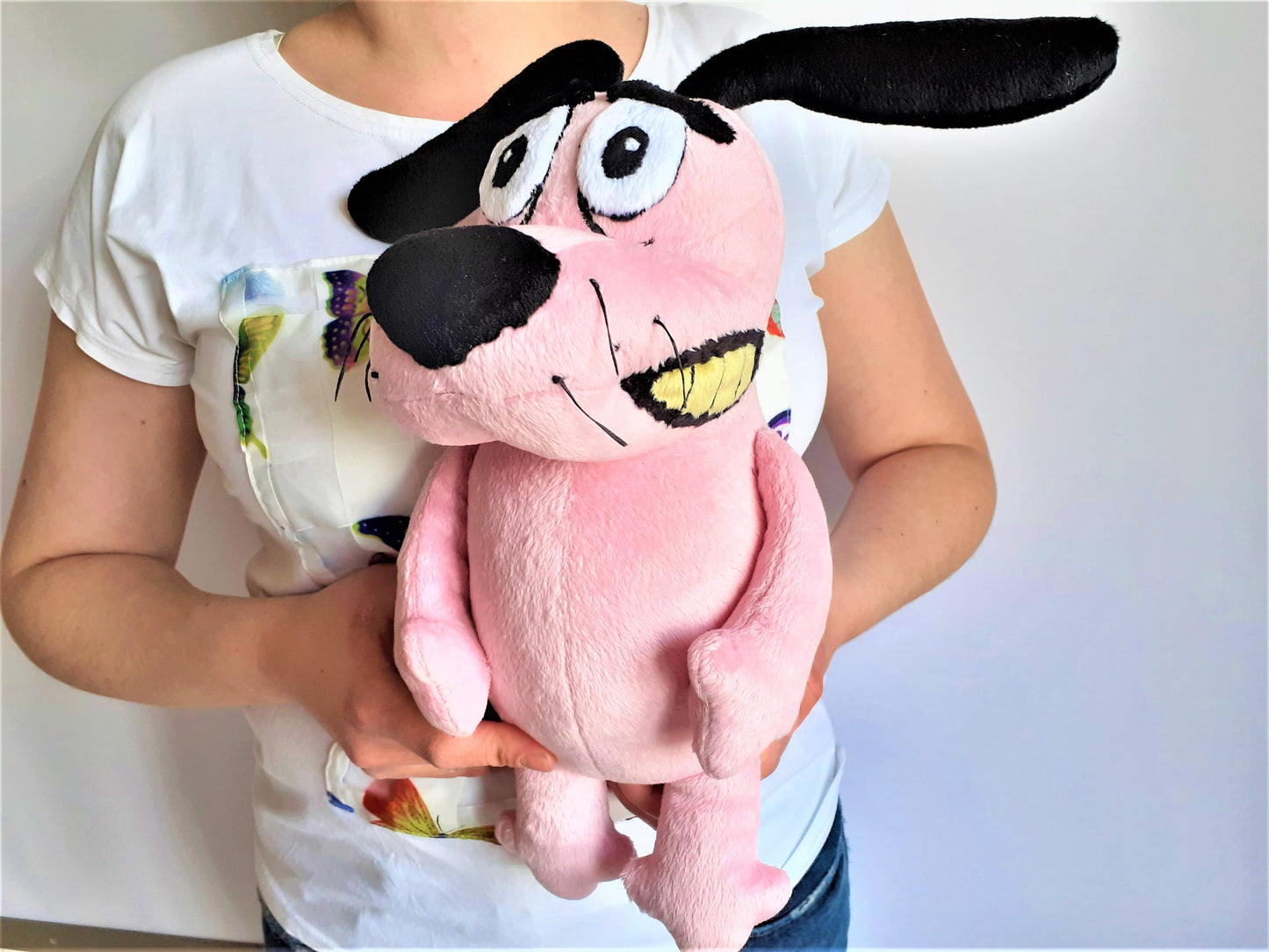 Stuffed pink Courage dog and Shirley Chihuahua plush