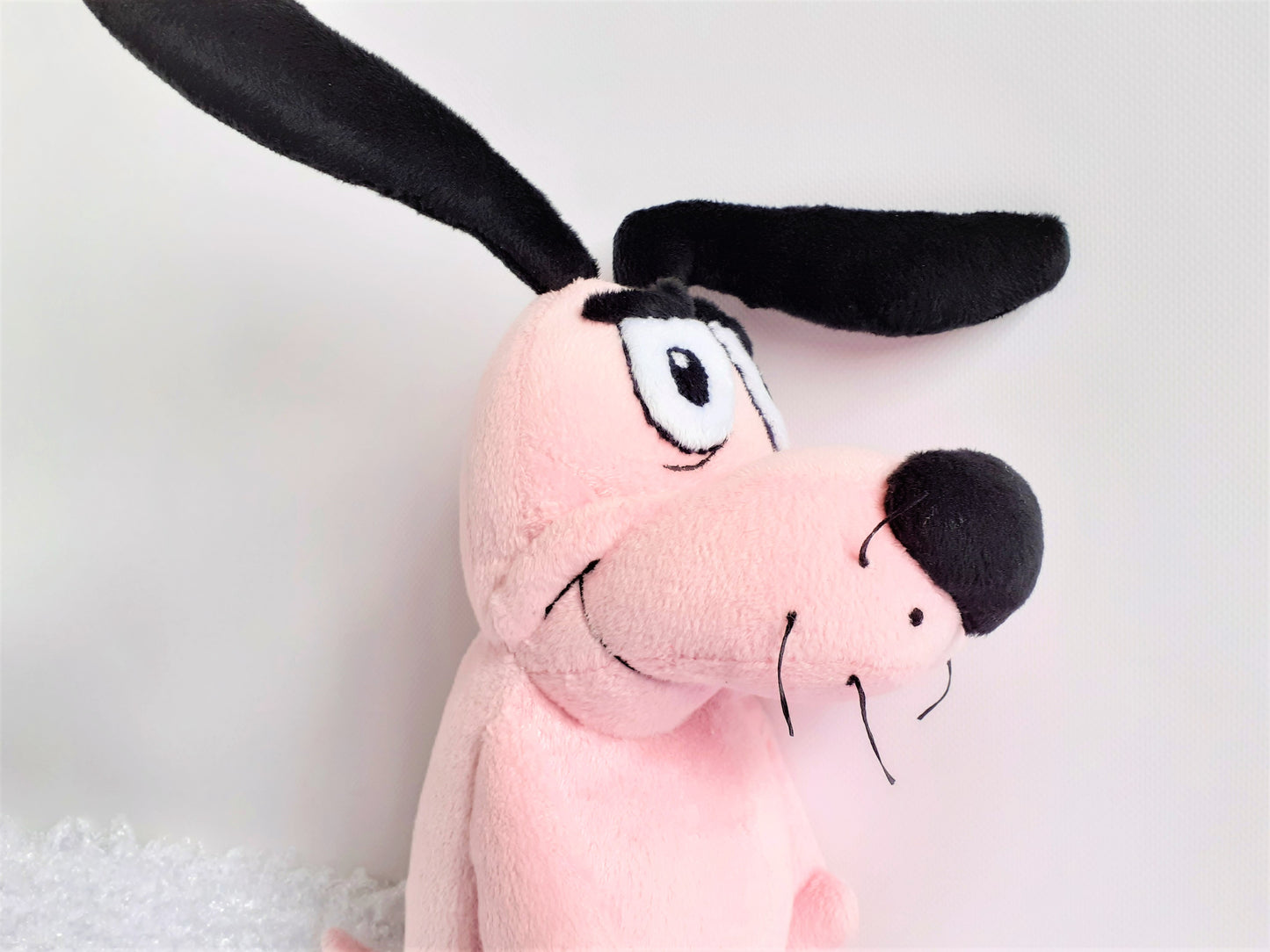 Stuffed pink Courage dog and Shirley Chihuahua plush